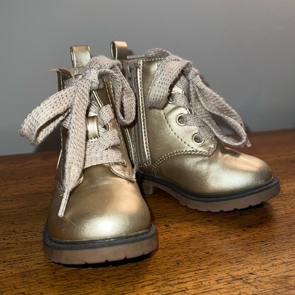 Cat and Jack gold boots - Picture 2 of 6